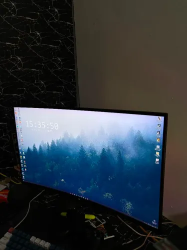 Vendo monitor gamer