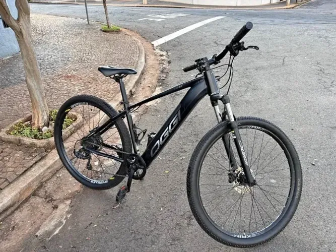 Bike Assistida OGGI 8.0 Tamanho M
