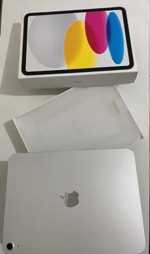 iPad A16 128GB Wi-Fi | 93% de bateria | Garantia Apple até 03/2027 |