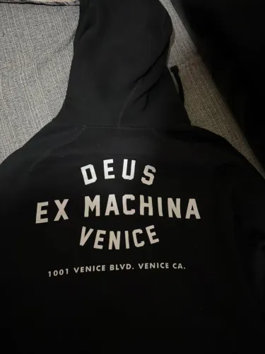 Moletom Deus Ex Machine Venice