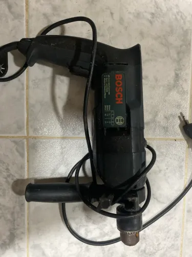 Furadeira de Impacto Bosch Profissional 220v