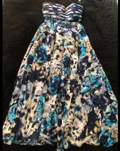 Vestido de gala sensitive número 40