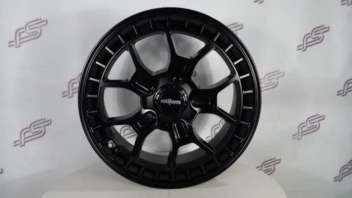 Rodas Rotiform Zmo M Preto Semi-Brilho 5x112 - 19x8,5