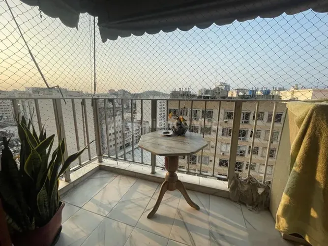 Centro | Apartamento 2 quartos, sendo 1 suite