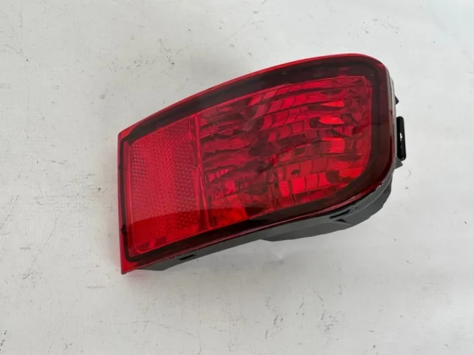 Refletor Olho De Gato Traseiro Direito Toyota Land Cruiser Prado