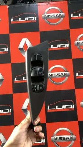 Comando Elétrico das Portas e Vidros Nissan Sentra 2015