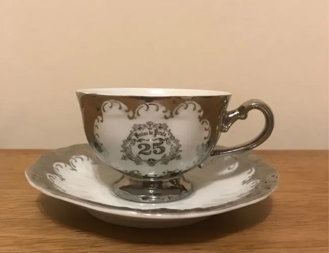 Xícara de Chá e Pires Daniele Milione