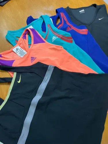 Regatas Nike, adidas