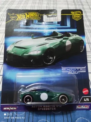 Hot Wheels Premium Car Culture - Aston Martim V12 Speedster