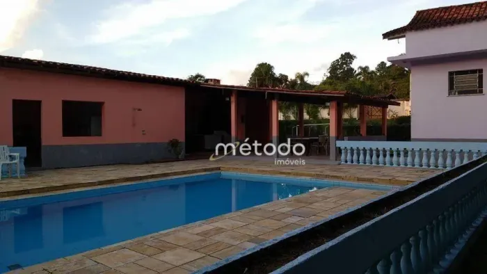 Chácara com 5 quartos à venda, 5250 m² por R$ 1.200.000 - Bairro Parque Agrinco - Guararem