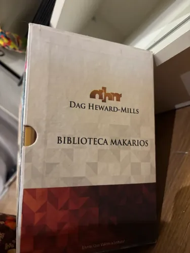 Biblioteca Makarios 40 livros 