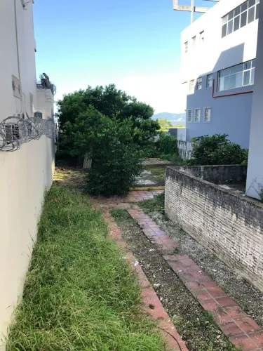 Terreno de 237.8m² no bairro Estreito