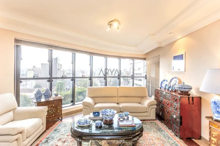 Apartamento à venda no Batel ARYA1