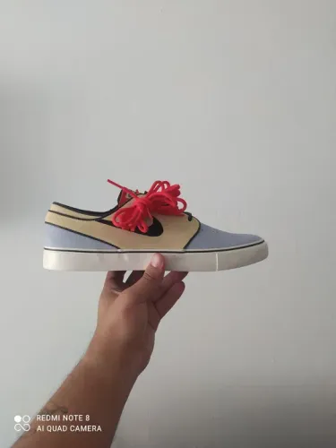 Tênis Nike SB Janoski 