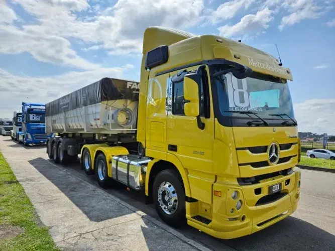 MbActros 2546 6x2 Ano 18 Aut Ar Cond + Basculante Facchini Ano 25 0km 30m³ sem pneus