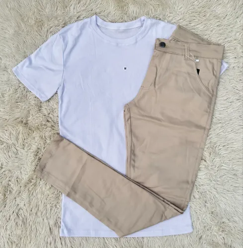 Kit Camisa Camisa e Calça bege