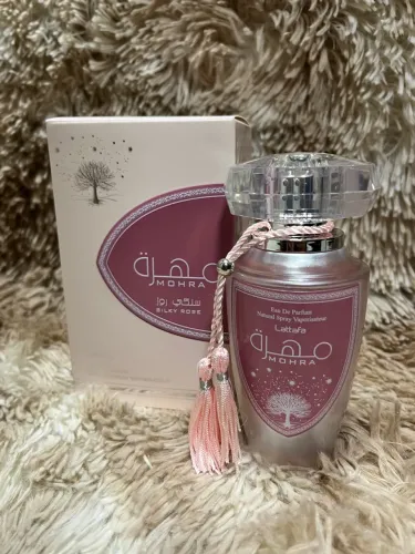 Perfume Mohra Silky Rose Lattafa