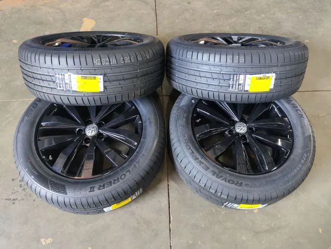 RODA ARO 20 ORIGINAL VW AMAROK EXTREME BLACK C/ PNEU ZERO À BASE DE TROCATI