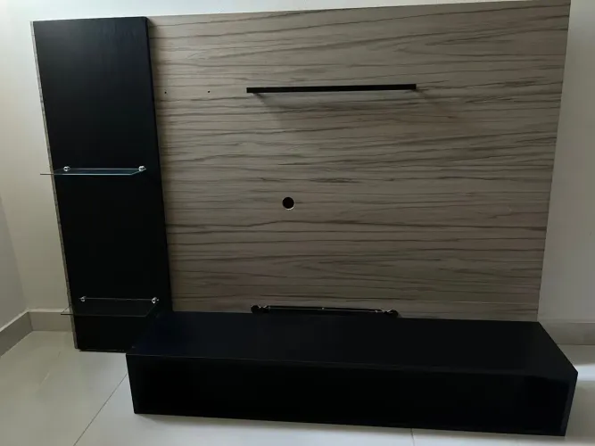 Painel para TV com  Prateleiras de Vidro + Nicho Ambos em MDF