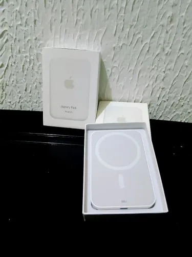 Carregador Portátil por Indução MagSafe - iPhone & Android