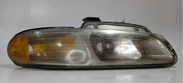 Farol Esquerdo Caravan 1996 1997 1998 1999 Esquerdo/motorista