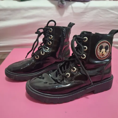 Bota infantil feminina ZARA 
