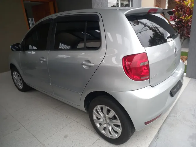 Volkswagen Fox 1.0 MI Total Flex 8V 5P 2013