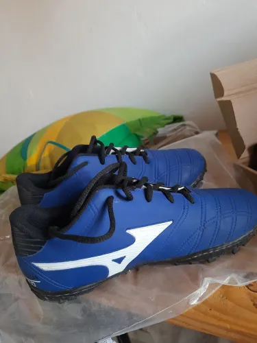 Chuteira Mizuno Azul