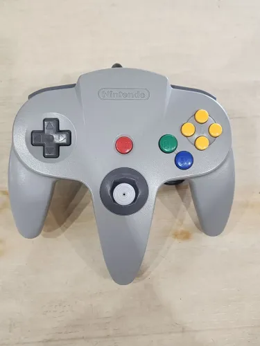 Controle de Nintendo 64
