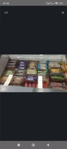 Fabrica e loja sorvetes,picolés e açaí.