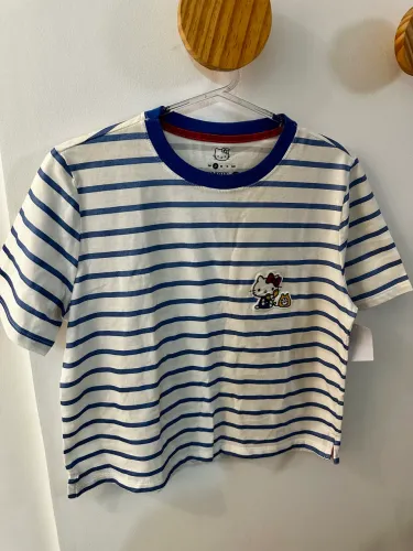 Blusa Hello Kitty NOVA