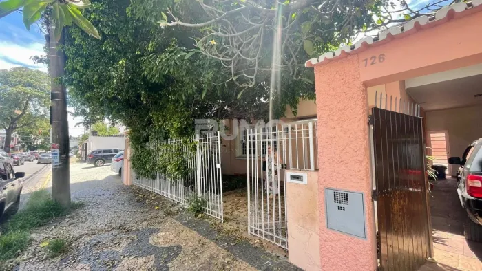 Duas casas residenciais comerciais uma ao lado da outra para locação no bairro Cambuí em C