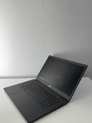 Notebook Dell - i5 de 10 geração- 16GB RAM - SSD 256