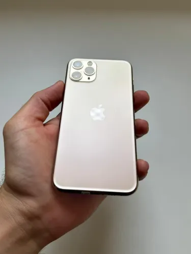 Apple iPhone 11 Pro ホワイト　256GB iPhone 11 Pro 256 GB prata | MercadoLivre