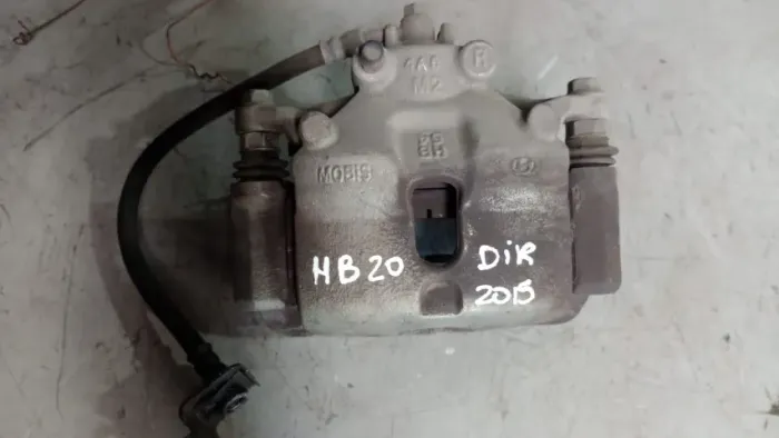 Pinça de freio HB20 Dianteiro direito com flexível