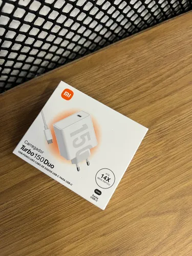 Carregador Xiomi Turbo Carga rápida 150W