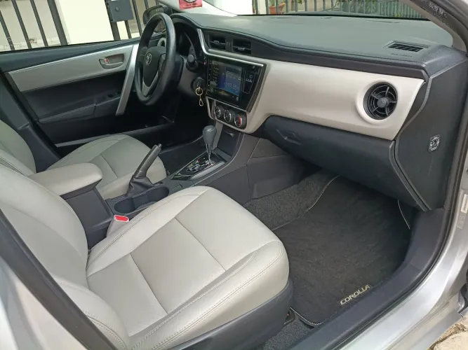 Toyota Corolla GLI 1.8 Flex 16V Aut. 2018