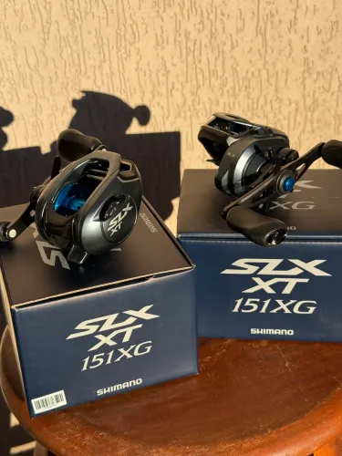 Carretilha de Pesca Shimano Slx Xt 151 - Nova