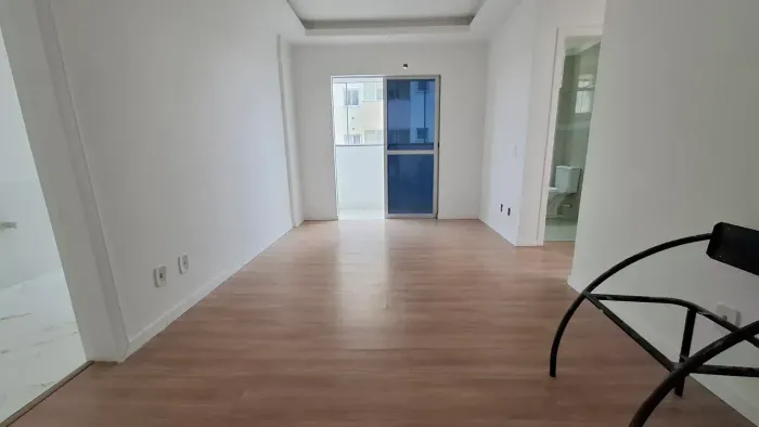 Apartamento com 2 quartos a venda o Bairro Areias - São José - SC