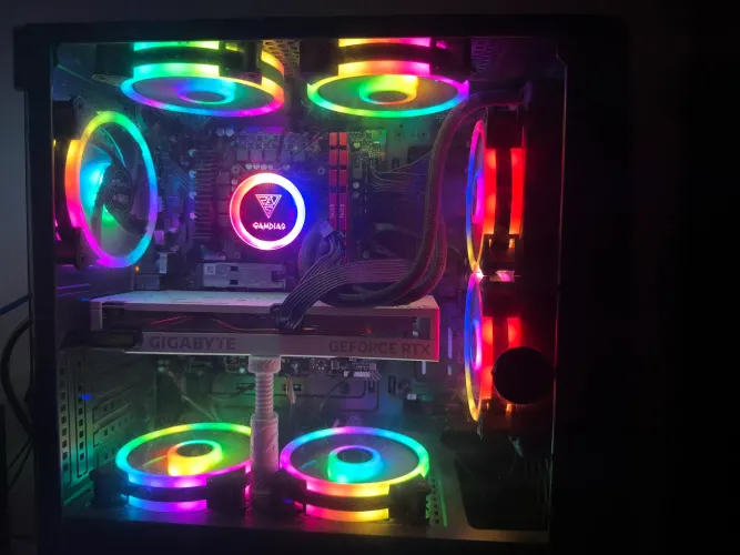 DESKTOP GAMER - i5-14400F / RTX4060 / 32GB RAM