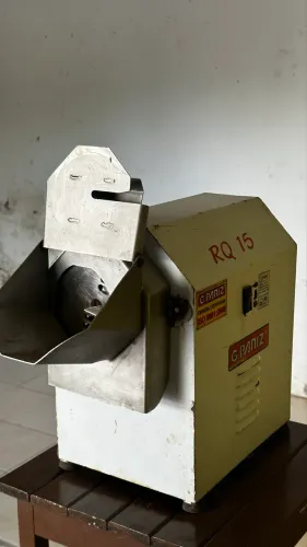 Ralador Industrial G.Paniz, modelo RQ 15.
