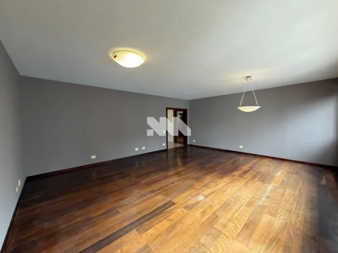 Apartamento para alugar no Batel