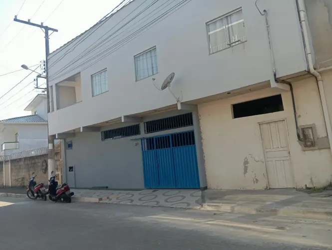 Vendo linda casa em Itaoca -Itapemirm ES