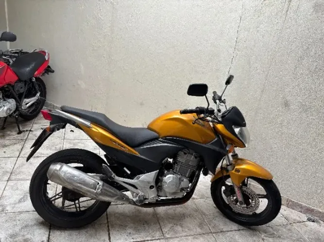 HONDA CB 300R 2011 AC TROCA