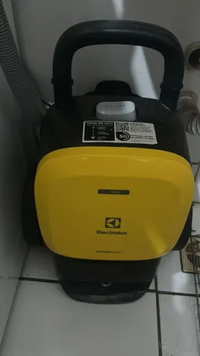 Vende-se um jato de água!