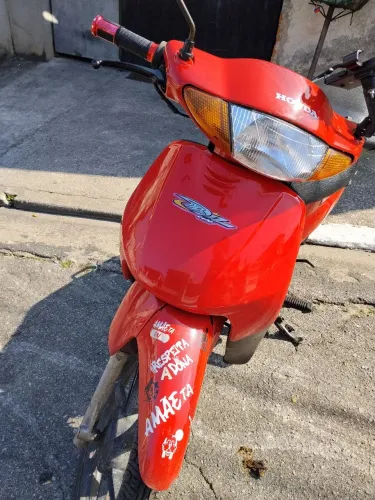 Vende-se BIZ C100 ANO 2005
