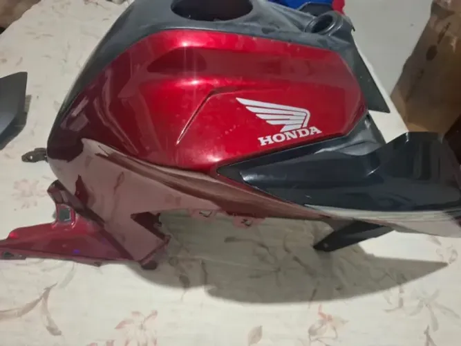 CB300F Carenagem Tanque completa
