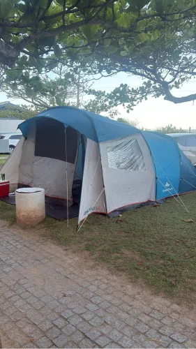 Barraca camping e colchão inflável