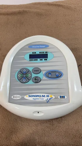 Aparelho de Ultrassom 1 e 3Mhz