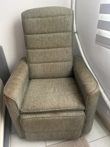 Poltrona reclinável 